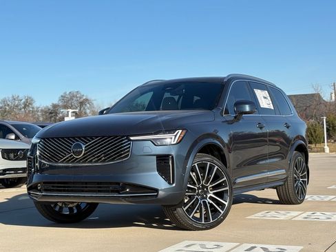 New 2026 Volvo XC90 B6 Ultra image 2