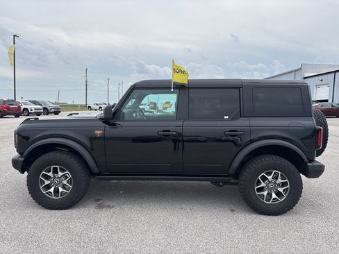 Used 2025 Ford Bronco Badlands AWD/4WD image 6