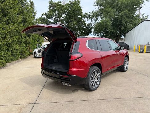 New 2026 GMC Acadia Denali Ultimate AWD/4WD image 36