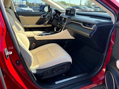 Used 2022 Lexus RX 350L Luxury w/ Accessory Package (Z1) FWD image 10