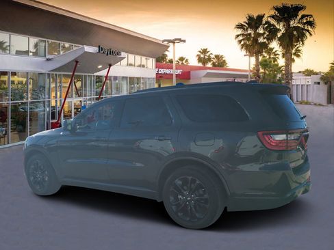 Certified 2025 Dodge Durango GT w/ Blacktop Package image 5