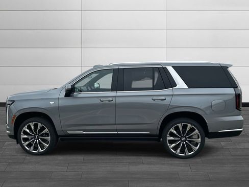 New 2026 Cadillac Escalade Luxury w/ Touring Package image 2