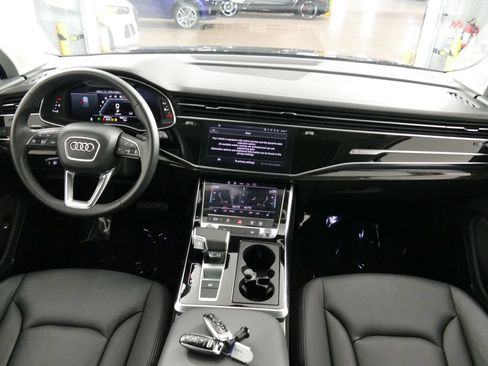 Used 2023 Audi Q7 2.0T Premium Plus w/ Premium Plus Package AWD/4WD image 21