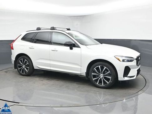 Used 2024 Volvo XC60 B5 Plus w/ Climate Package image 1