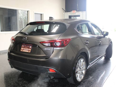 Used 2015 MAZDA MAZDA3 s Grand Touring image 2