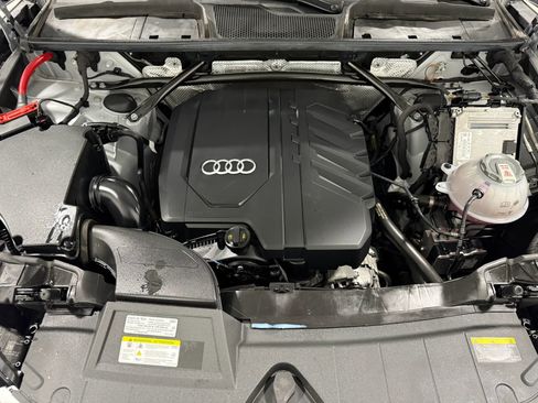 Used 2023 Audi Q5 2.0T Premium w/ Convenience Package AWD/4WD image 71