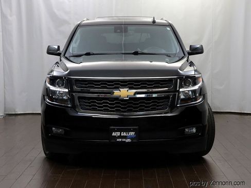 Used 2018 Chevrolet Suburban LT AWD/4WD image 5