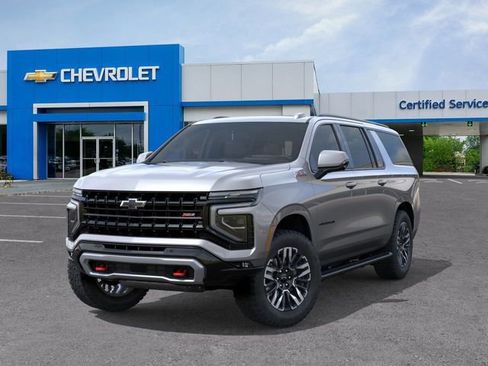 New 2026 Chevrolet Suburban Z71 AWD/4WD image 6