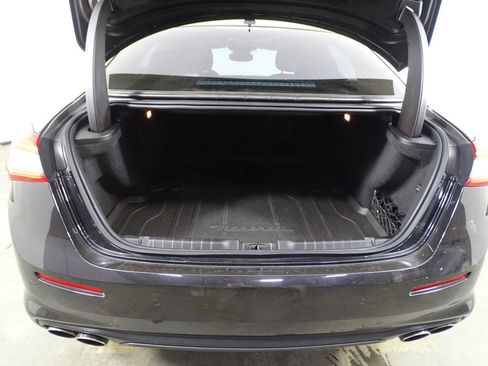 Used 2019 Maserati Ghibli S Q4 image 14