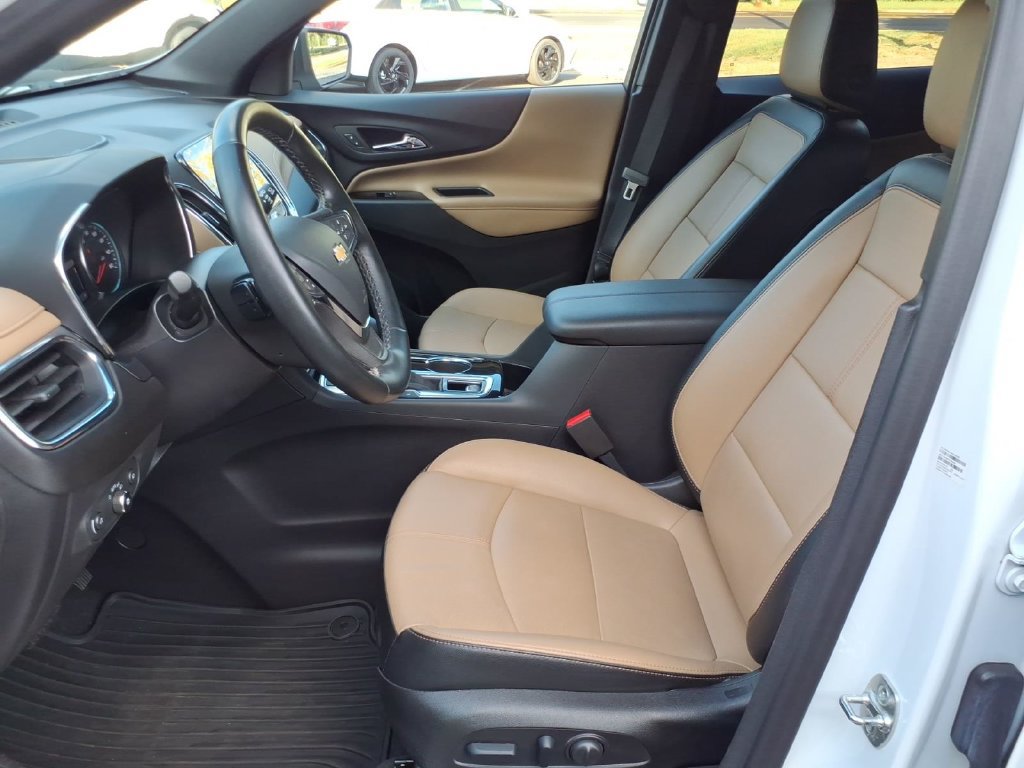 Used 2024 Chevrolet Equinox Premier AWD/4WD image 11
