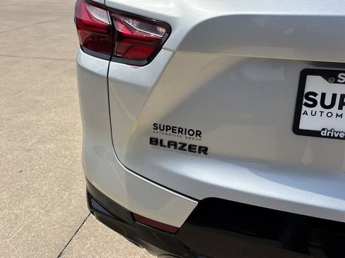 Used 2022 Chevrolet Blazer RS w/ Enhanced Convenience Package image 5