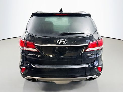 Used 2019 Hyundai Santa Fe XL image 6