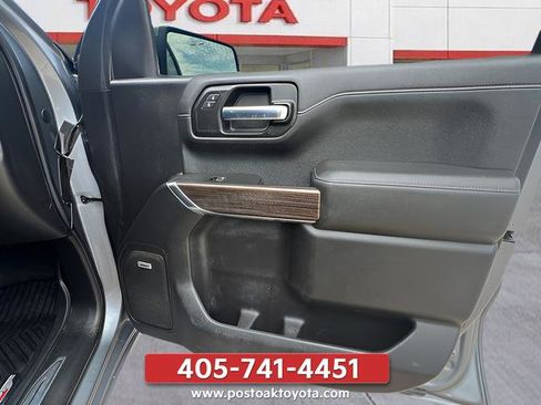 Used 2020 Chevrolet Silverado 1500 RST AWD/4WD image 9