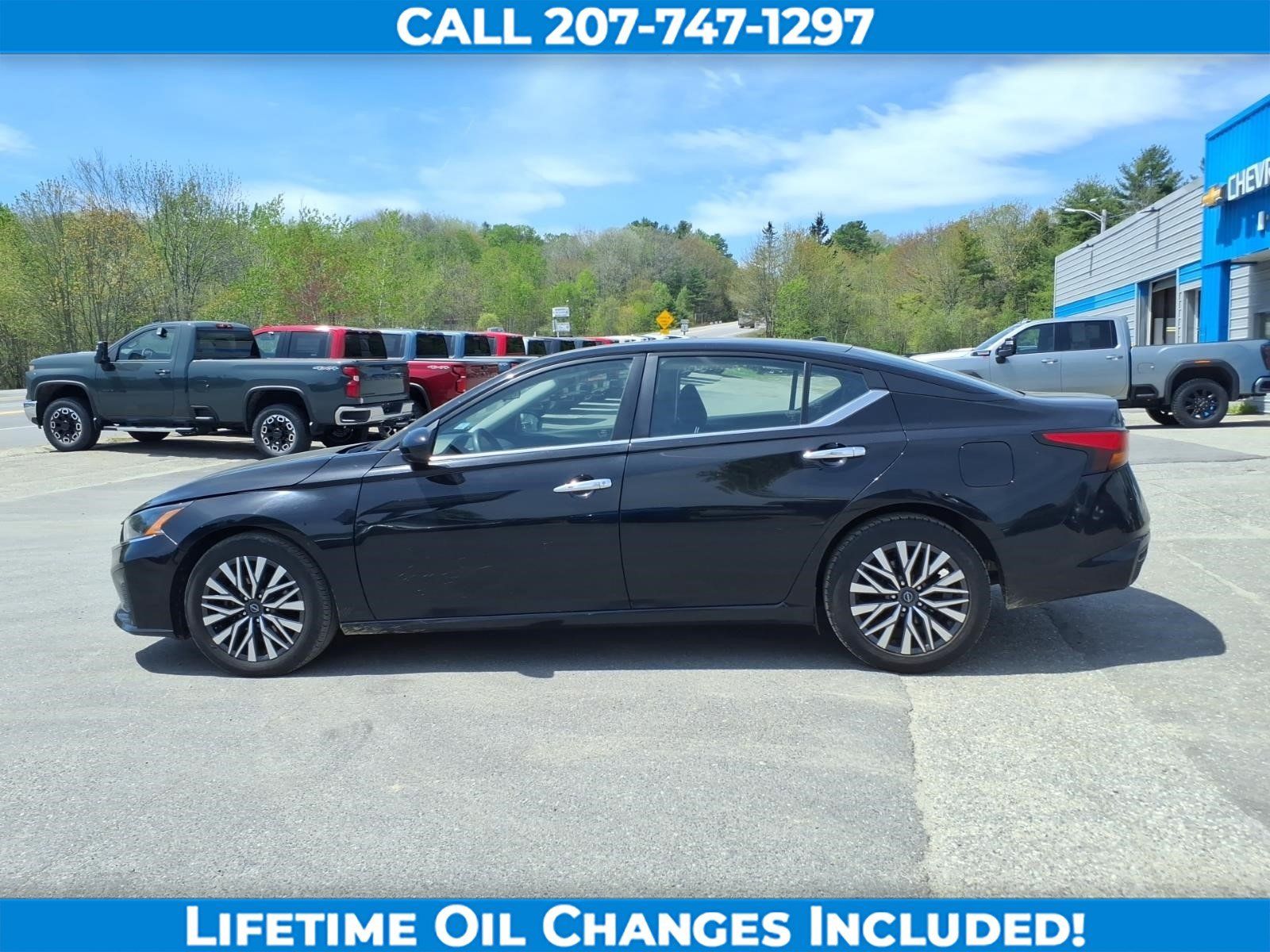 Used 2023 Nissan Altima 2.5 SV FWD image 8