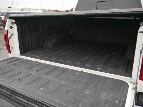 Used 2015 Ford F150 Platinum w/ Equipment Group 701A Luxury image 10