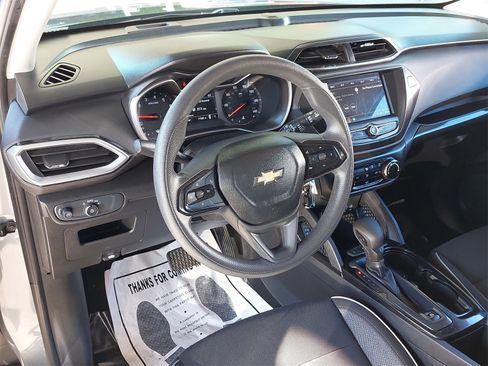 Used 2021 Chevrolet TrailBlazer LS image 15