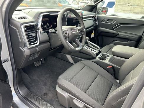 New 2026 GMC Canyon Elevation w/ Convenience Package image 9