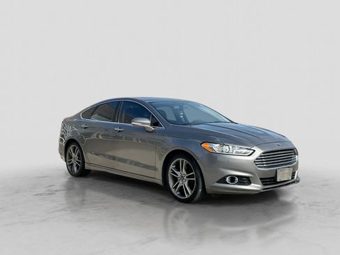 Used 2013 Ford Fusion Titanium FWD image 8