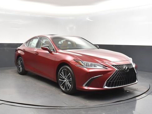 New 2025 Lexus ES 350 w/ Premium Package image 9