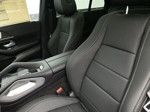 Used 2025 Mercedes-Benz GLE 350 4MATIC image 19