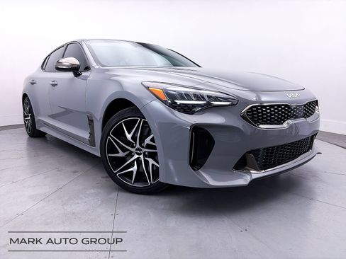 Used 2022 Kia Stinger GT-Line RWD image 1