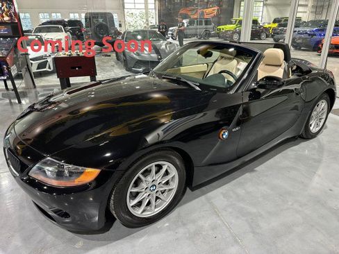 Used 2003 BMW Z4 2.5i RWD image 1