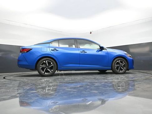 Used 2024 Nissan Sentra SV FWD image 52