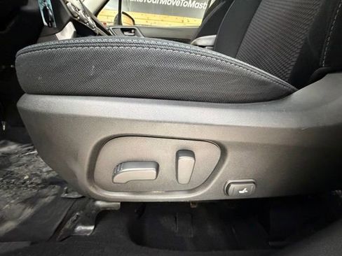 Used 2018 Subaru Forester 2.5i Premium AWD/4WD image 24