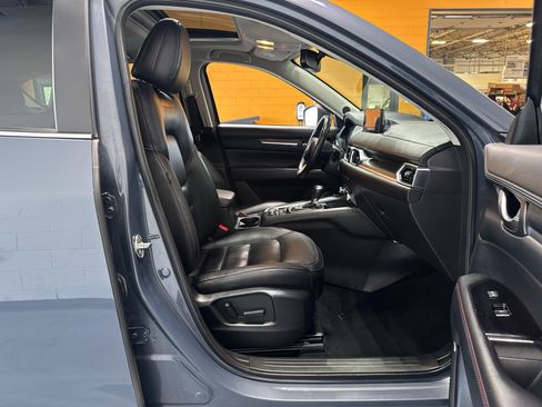 Used 2024 MAZDA CX-5 Carbon Edition AWD/4WD image 16
