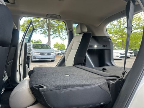 Certified 2025 Honda CR-V EX image 26