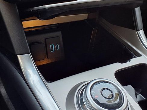 Certified 2023 Ford Explorer XLT w/ Equipment Group 202A image 17