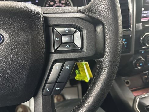 Used 2015 Ford F150 XLT w/ Equipment Group 302A Luxury image 33