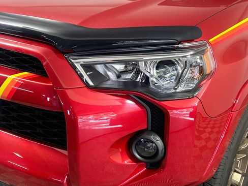 Used 2023 Toyota 4Runner 40th Anniversary SE AWD/4WD image 12