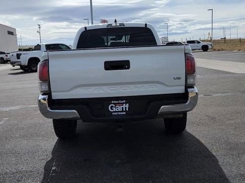 Used 2023 Toyota Tacoma TRD Off-Road image 3