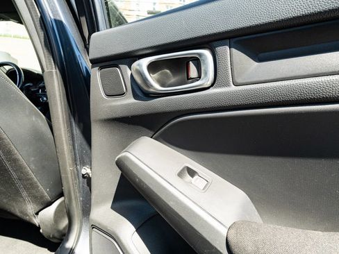 Used 2022 Honda Civic Sport image 17