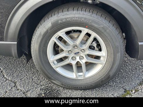 New 2026 Ford Explorer Active image 19