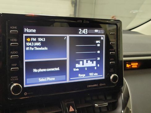 Used 2020 Toyota Corolla XLE image 25