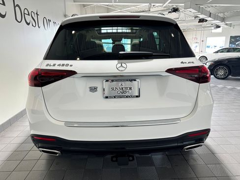 New 2026 Mercedes-Benz GLE 450e Exclusive 4MATIC AMG Line Plug image 5