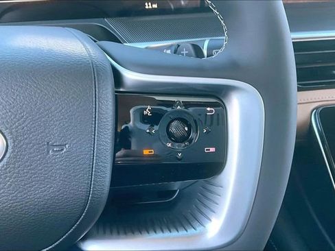 New 2026 INFINITI QX80 Luxe image 19