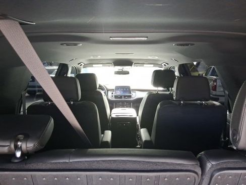 Certified 2024 Chevrolet Suburban Z71 image 16