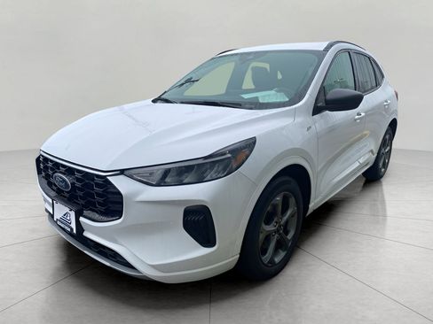 Certified 2023 Ford Escape ST-Line w/ Tech Pack #1 image 3