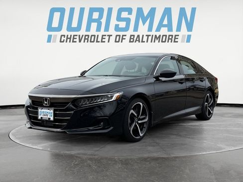 Used 2022 Honda Accord Sport image 2