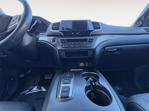 Used 2022 Honda Passport EX-L image 11