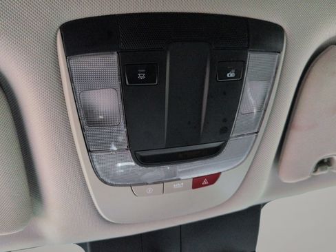 Certified 2023 Kia Sorento S FWD image 25