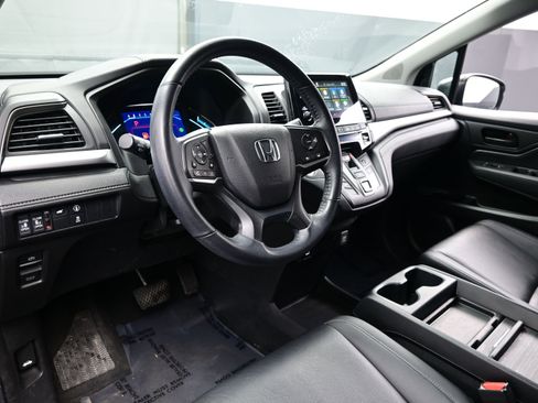 Used 2023 Honda Odyssey EX-L image 13