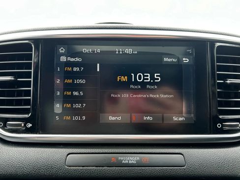 Used 2021 Kia Sportage S w/ S FWD Premium Package image 19