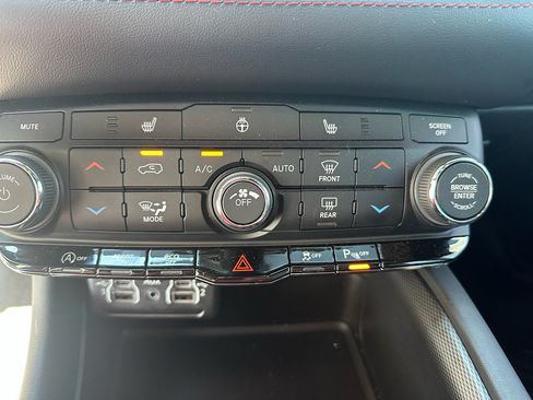 Used 2026 Dodge Durango GT AWD/4WD image 5