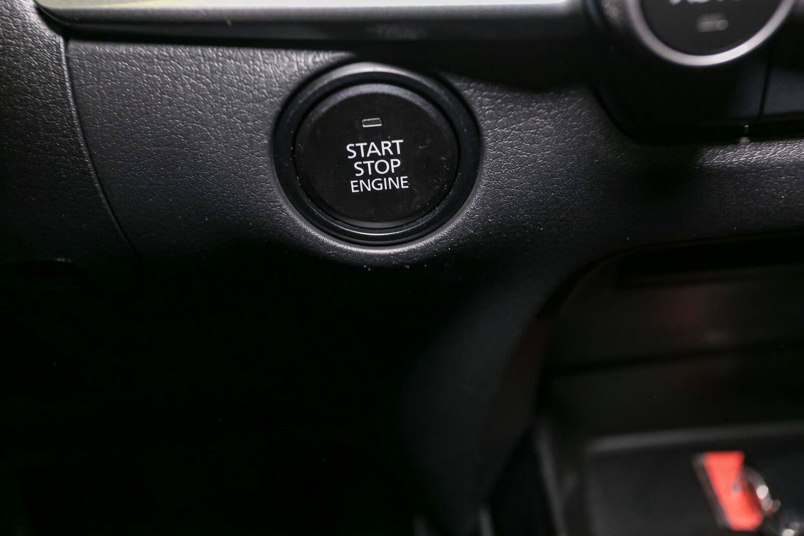 Used 2024 MAZDA CX-30 AWD 2.5 S w/ Select Sport Pkg image 33