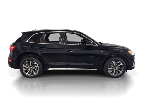 Used 2022 Audi Q5 2.0T Premium w/ Convenience Package image 8