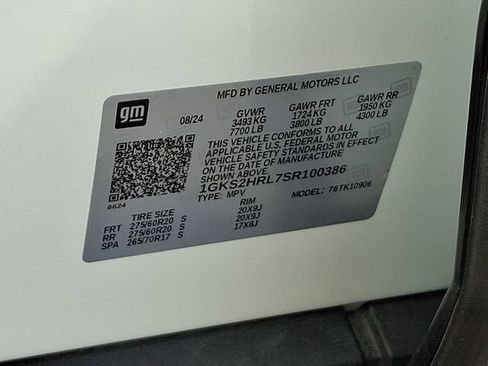 Used 2025 GMC Yukon XL AT4 AWD/4WD image 30